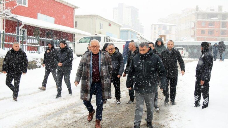  Kdz. Ereğli Belediyesi karla mücadele için tüm ekipleriyle seferber oldu – Birlik Haber Ajansı
