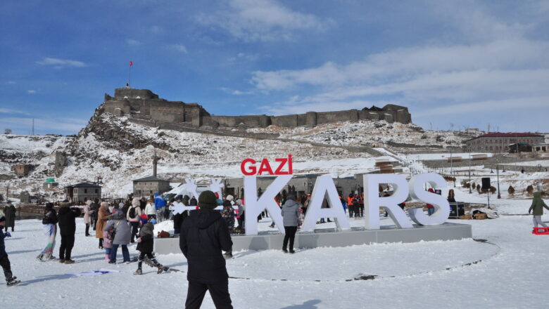  Kars’ta “Kar Topu ve Kardan Adam Şenliği” düzenlendi – Birlik Haber Ajansı