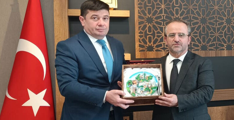  Azerbaycan Kars Başkonsolosu Aliyev’den İl Müftüsü Yıldız’a ziyaret – Birlik Haber Ajansı