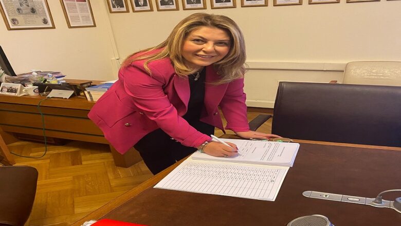  Ekrem İmamoğlu için ilk imza Elvan Işık Gezmiş’ten – Birlik Haber Ajansı