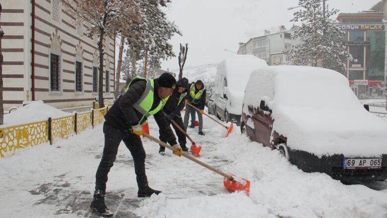  Bayburt Belediyesinde karla mücadele sürüyor – Birlik Haber Ajansı