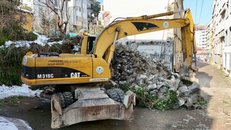  Giresun’da metruk binalar yıkılıyor – Birlik Haber Ajansı
