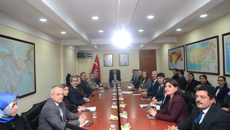  Kars’ta Kadına Yönelik Şiddetle Mücadele Toplantısı yapıldı – Birlik Haber Ajansı