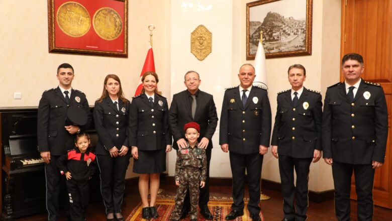  Kars Valisi Polat, Türk Polis Teşkilatı ile bir araya geldi – Birlik Haber Ajansı