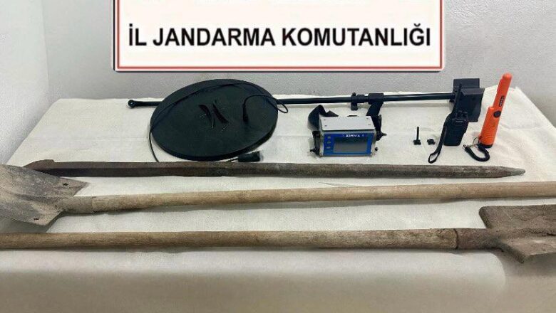  Kars’ta kaçak kazı yapan 4 kişi serbest bırakıldı – Birlik Haber Ajansı