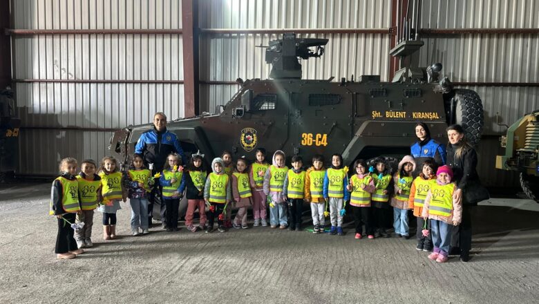  Kars’ta Miniklerden yürekleri ısıtan ziyaret – Birlik Haber Ajansı